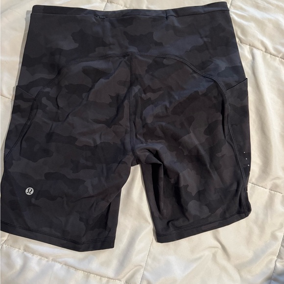 Pants - Lululemon Black Camo Shorts